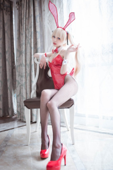 艾曼妞